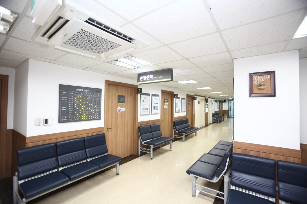 Nanuri-Krankenhaus 4